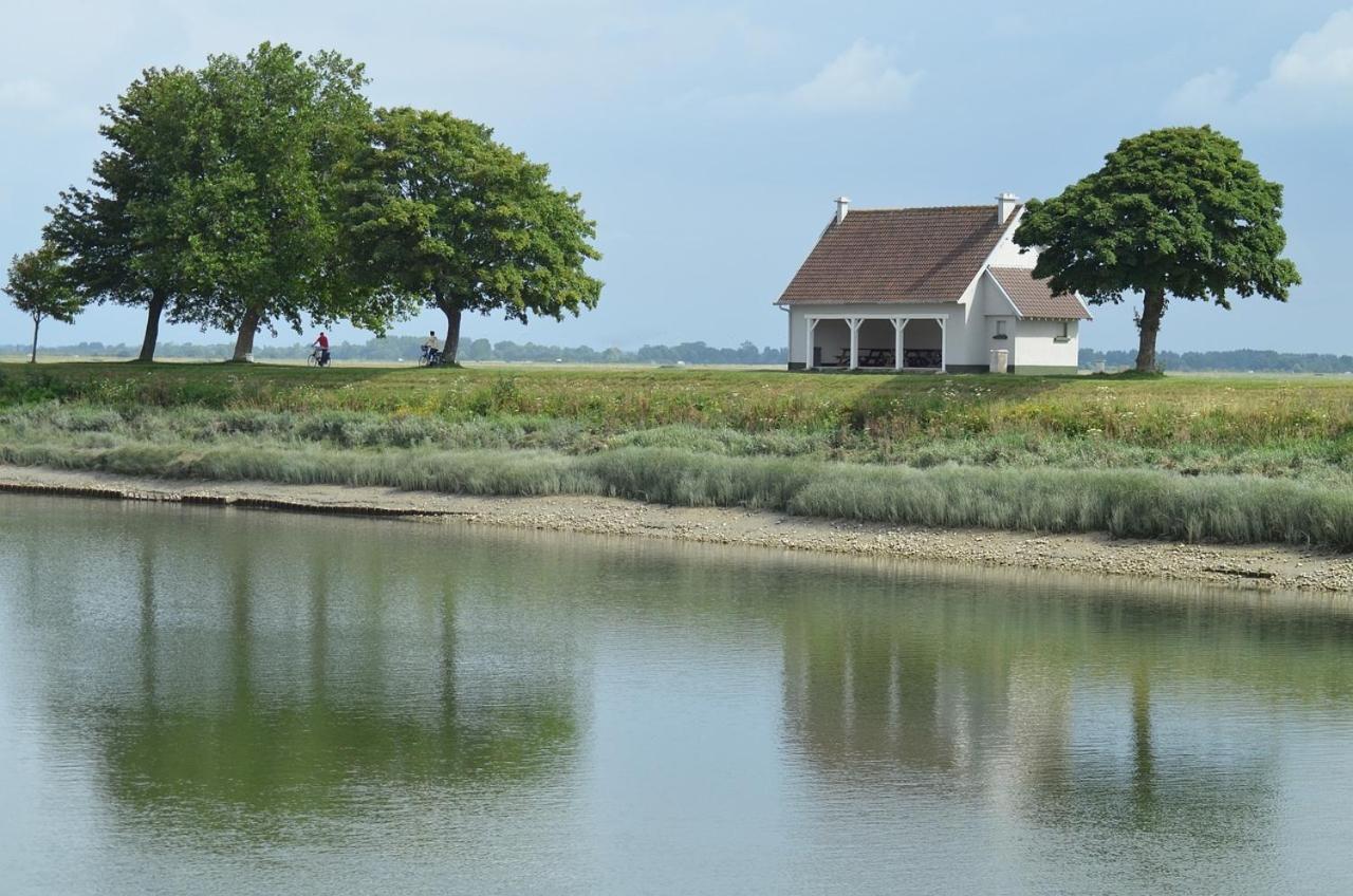 Sealov Hebergements Insolites- Linge, Menage Et Velos Inclus Eaucourt-sur-Somme المظهر الخارجي الصورة